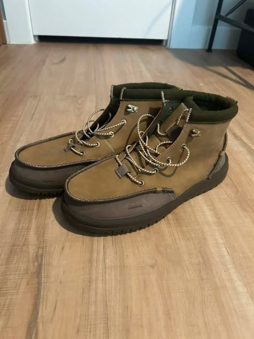 Men's Brown/Tan Hey Dude boot sz 11- NO BOX